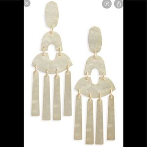Kendra Scott Kitty Earrings
